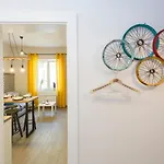 Sunny And Modern 1Bdr Apartment In The Center