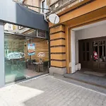 Sunny And Modern 1Bdr Apartment In The Center