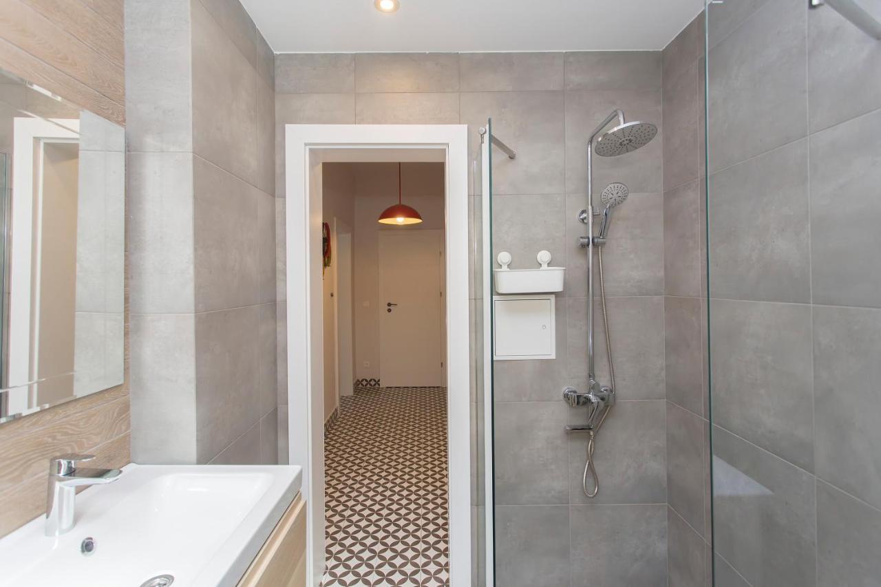 Sunny And Modern 1bdr In The Center Appartamento *